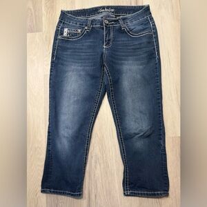 Love Indigo premium size 6 skinny cropped jeans